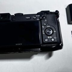 9SONY ILCE-6600