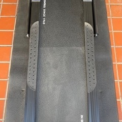 【値下げしました！】美品　ランニングマシン　ルームランナー　マット付　1902