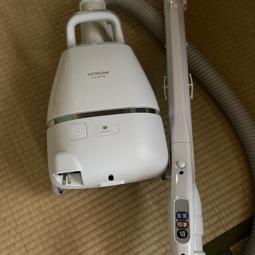 日立　HITACHI  掃除機　紙パック式　白　ホワイト