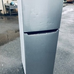 ET2246番⭐️Hisense2ドア冷凍冷蔵庫⭐️