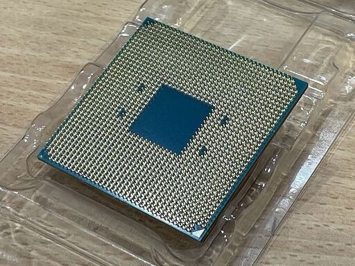 苫小牧バナナ】中古 状態良好 AMD PC用 CPU AMD Ryzen 7 1700