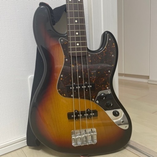 最終処分価格！フェンダー　ベース　fender