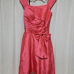 【ネット決済・配送可】ピンクのドレス