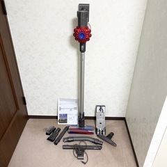 Dyson DC74 コードレスクリーナー