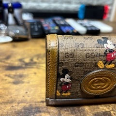 GUCCI ミッキー 折り財布