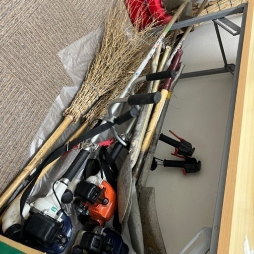 工具　草刈機