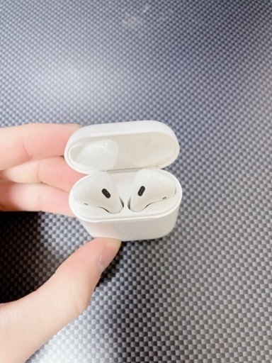 Apple AirPods 第2世代