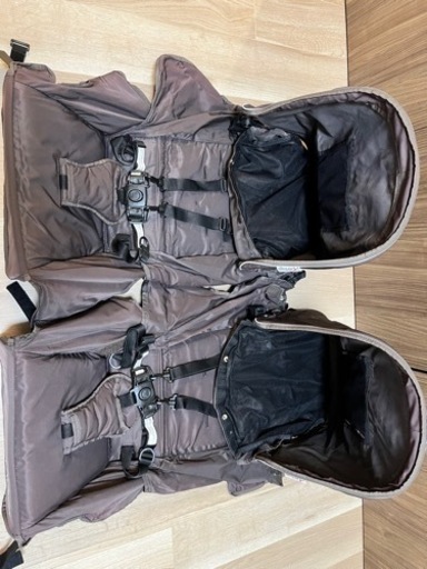 エアバギー ココダブル マリンブルー and エスプレッソ