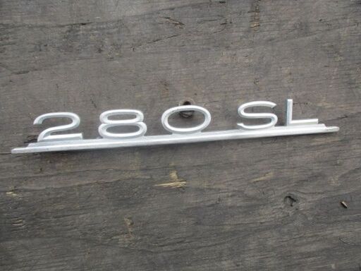 ベンツ113-280SLインブレムー貴重なインブレムです