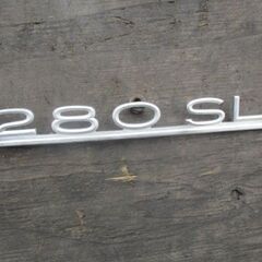 ベンツ113-280SLインブレムー貴重なインブレムです