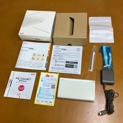 【ネット決済・配送可】【相談中】ニンテンドーDS lite 本体