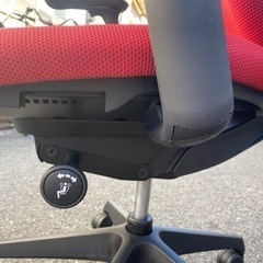 オカムラチェア　Sylphy