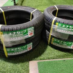 ダンロップ　175/65R15 　新品