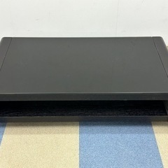 ブラックガラス板のローテーブル
