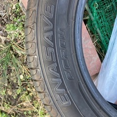 夏タイヤ　185/60R16