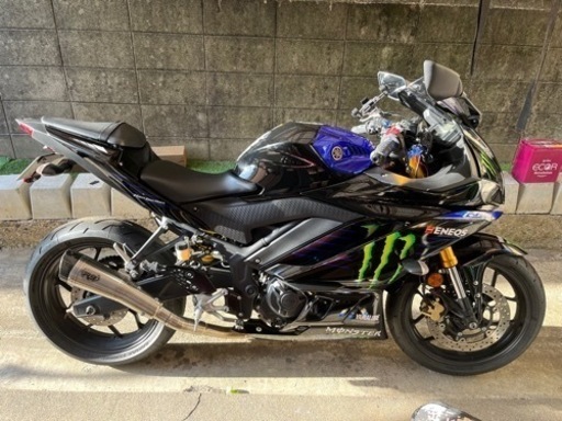 yzf-r25 Monster Energy motoGP Edition