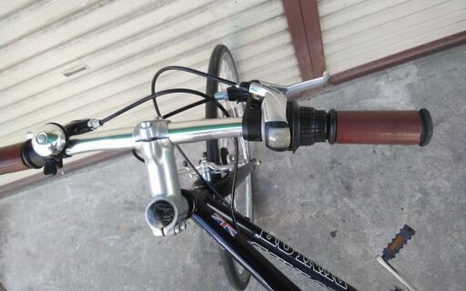 クロスバイク ダンロップ 7段変速 ブラック 配送無料 クロスバイク ダンロップ 7段変速 ブラック 配送無料