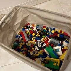 決定致しました。LEGO  レゴ青いバケツ　　現品のみ