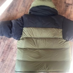 【大幅値下げ】Marmot dermizax 750-dD メンズ　ダウン