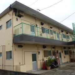 福岡県遠賀郡、鉄骨2階建て、1975年築。1,980万円。入居率5/6=83.3%。満室利回り=12.9%。現状利回り=10.6%。の画像