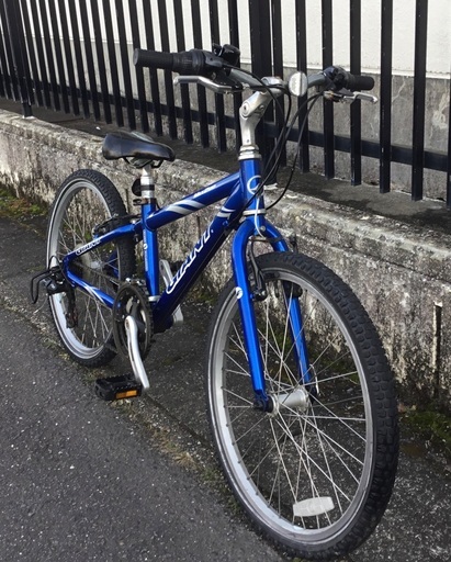 ＜整備・良品＞ジャイアント・MTX220・22インチMTBジュニア自転車・3×6段シフト・洗車済でピカピカです♪ 整備・良品＞ジャイアント・MTX220・22インチMTBジュニア自転車・3×6段