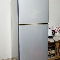 冷蔵庫　2002年製　140L　シャープ