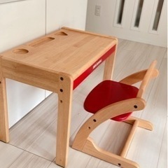 【受け渡し決定】ミキハウス　子供の机　椅子　セット