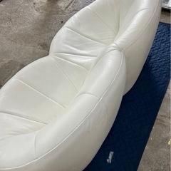札幌市内配送無料 ligne roset リーンロゼ 2Pソファ パンプキン 2人掛け ホワイト