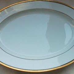 ノリタケ、オーバルプラター(2番目)、楕円形盛り皿、金縁に小ハゲ...