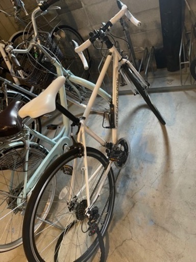 ロードバイク【ホワイトほぼ新品】