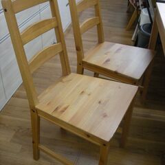 R324 IKEA 天然木 パイン材 ダイニング5点セット、幅118cm USED