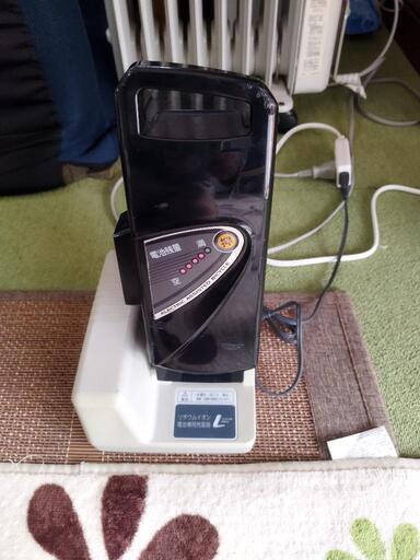 パナソニック電動自転車Vivi EX＋充電器＋バッテリNKY382B02別売り付きです パナソニック電動自転車Vivi EX＋充電器＋バッテリNKY382B02別売り付きです