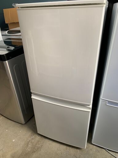 SHARP 冷蔵庫 ☺最短当日配送可♡無料で配送及び設置いたします♡ SJ-D14B-WSHARP006SHARP006