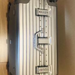 訳あり★新品未使用ハードスーツケース シルバー TSAロック搭載 78L