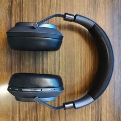  Bowers and Wilkins Px (中古)