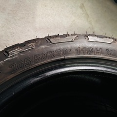 265／50／20 タイヤ4本