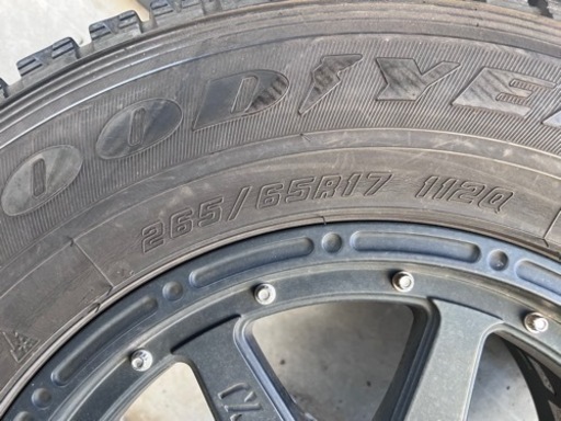 トリプロ / ターコイズ ＧＴ XTREME-J 17インチ PCD127 5穴 265/65/r17