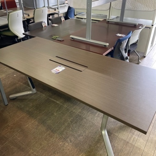 JA-8 【オフィス家具専門店】イトーキのミーティングテーブルです！