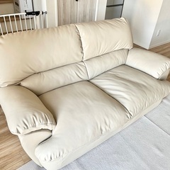 ニトリ2人掛けソファベージュ