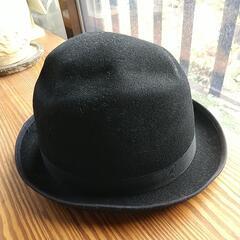 中古黒帽子、ウール１００%５８センチ。