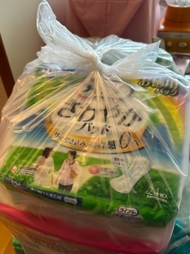【言い値で売ります】介護用？のおむつ 言い値で売ります】介護用？のおむつ