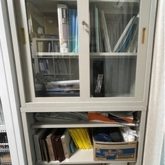 コクヨ ① カルテ戸棚 幅89.9cm×奥32cm×高179cm カルテラック 書庫 