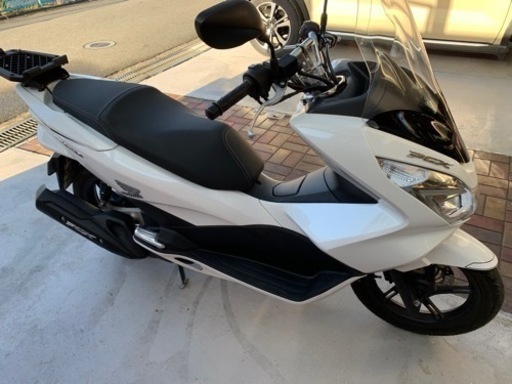 ほぼ新車！ HONDA PCX125 JF56 8400キロ 新車情報 ホンダ PCX125