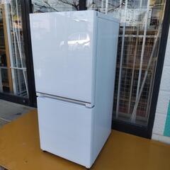 2021年製！人気のホワイト！ガラストップ！冷蔵庫！134L
