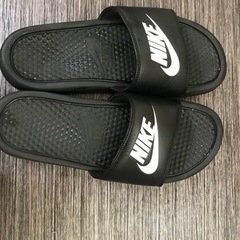 NIKE スリッパ