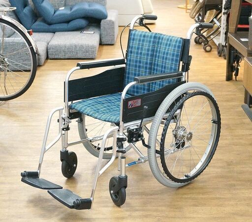 (Y)北大前! 札幌 引取 札幌発!! Nick/ニック RISE アルミ製自走用車いす 介助者用ブレーキ搭載 折り畳み式 車椅子 座面高45cm 介護用品 中古品