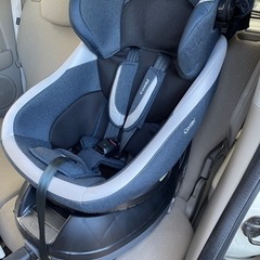 コンビ チャイルドシートホワイトレーベルクルムーヴISOFIX ...