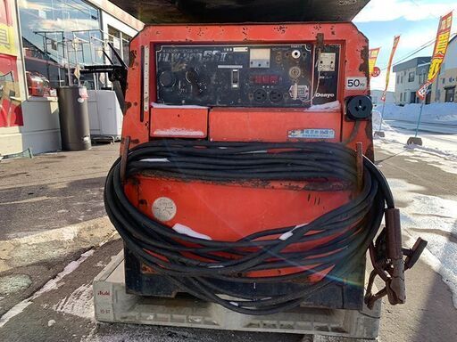溶接機 BLW-280SSⅡ デンヨー ウェルダー 2人同時使用 防音型エンジン発電溶接機 (D4758yxwY)
