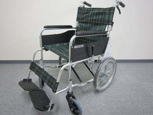 【新品】　マキテック　介助式車イス　EW－３０GN　ノーパンクタイヤ