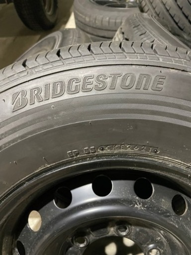 ハイエース純正タイヤ 新車外し(25年11週) ハイエース純正タイヤ新車外し